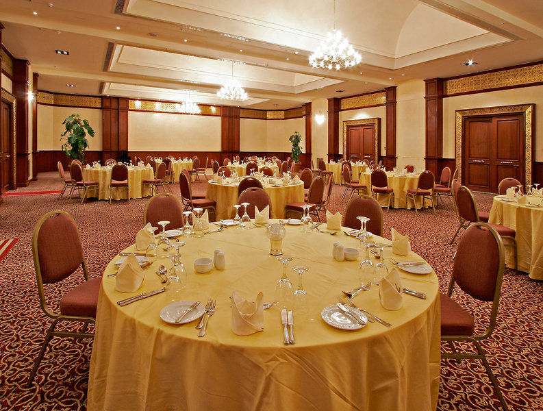 体验克罗赛兹园地酒店 沙姆沙伊赫 外观 照片 The ballroom